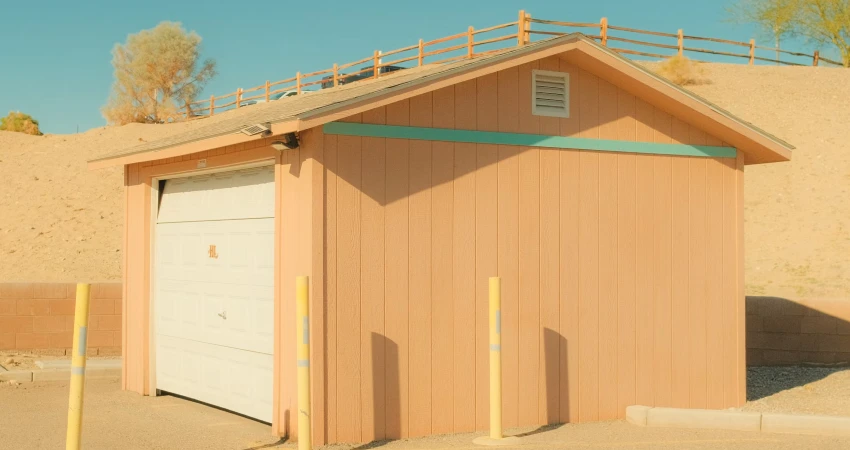 Garage in heatwave