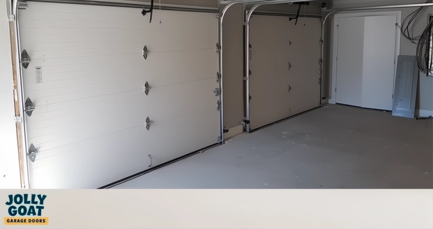 garage door track mechanism