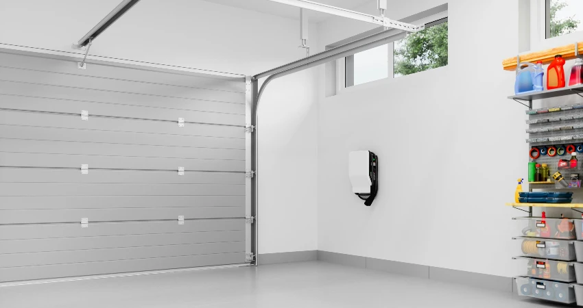 garage organization and organized space