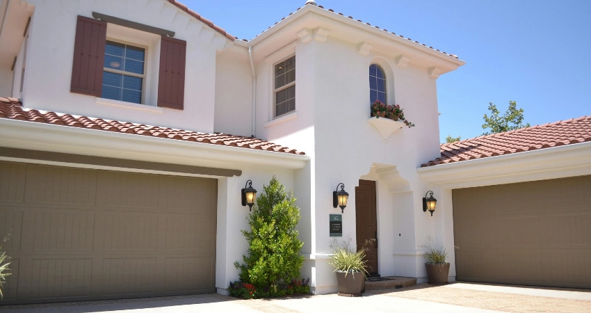 garage space before conversion
